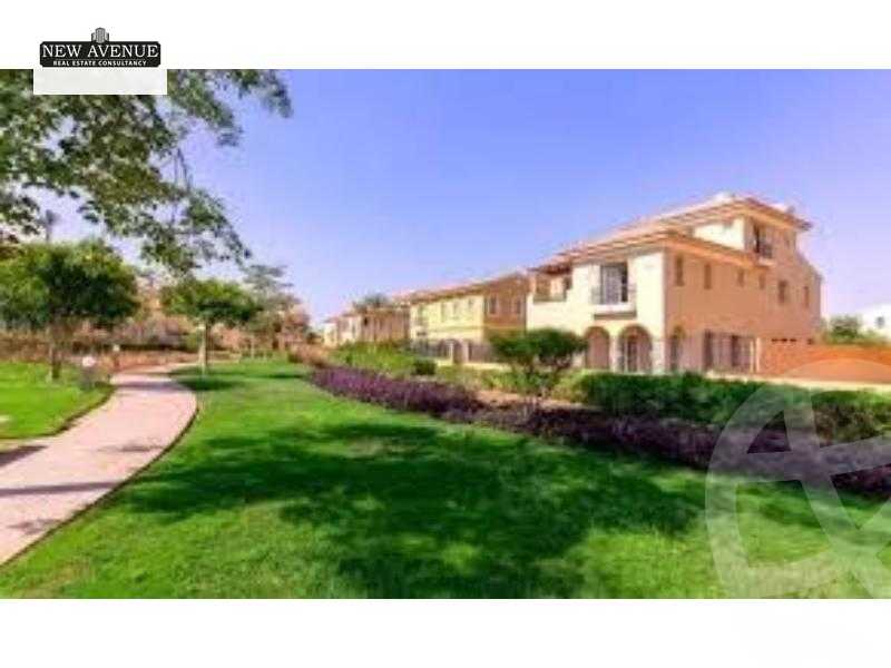 https://aqarmap.com.eg/ar/listing/5587659-for-sale-cairo-new-cairo-compounds-hyde-park-centre-ville-hyde-park