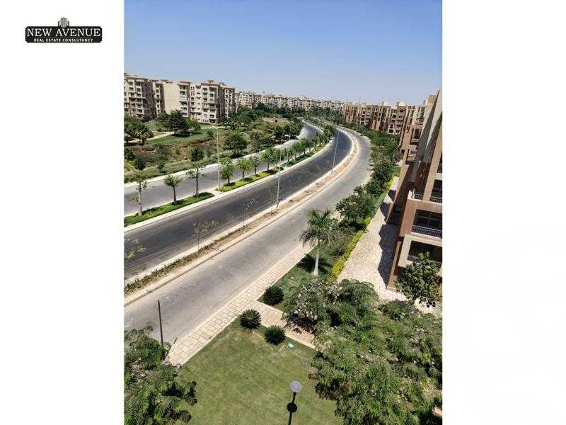 https://aqarmap.com.eg/ar/listing/5587919-for-sale-cairo-new-cairo-madinaty-eighth-zone-buildings-madinaty-b-8