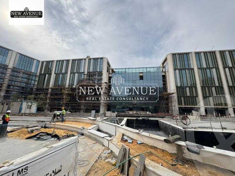 https://aqarmap.com.eg/en/listing/5591633-for-sale-cairo-new-cairo-compounds-wn-nynty-mwl-lndmrk-sbwr-business-quarter-one-ninety-mall