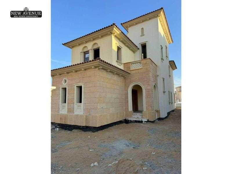 https://aqarmap.com.eg/en/listing/5597432-for-sale-cairo-new-cairo-compounds-city-gate-sapphire-city-gate
