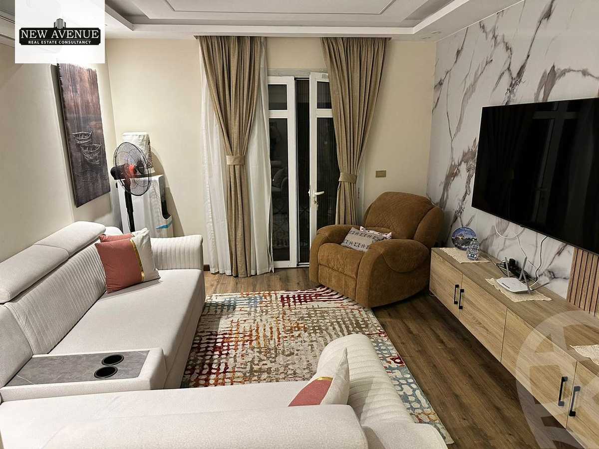 https://aqarmap.com.eg/en/listing/5597448-for-sale-cairo-new-cairo-compounds-hyde-park-centre-ville-hyde-park