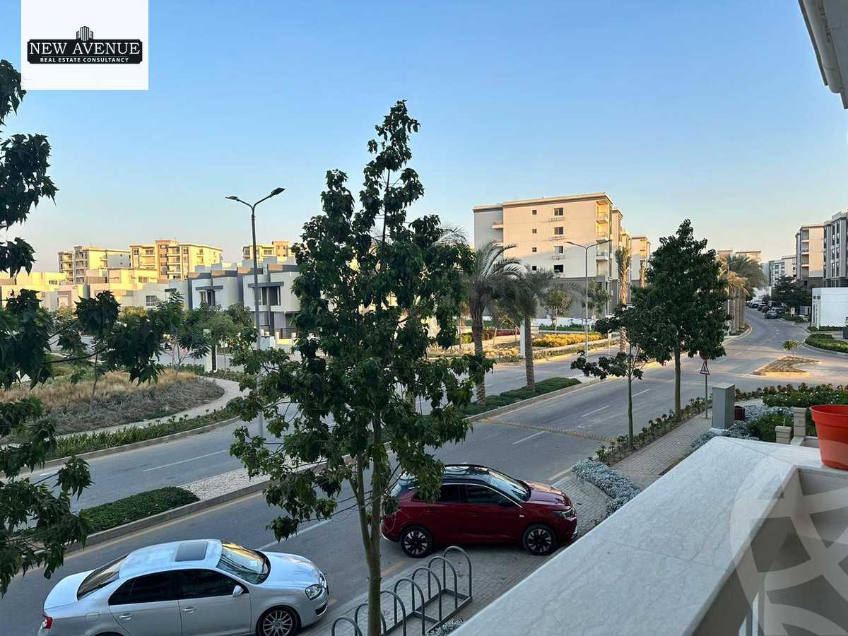 https://aqarmap.com.eg/en/listing/5597448-for-sale-cairo-new-cairo-compounds-hyde-park-centre-ville-hyde-park