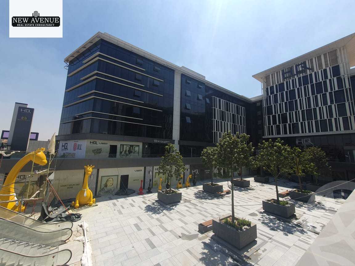 https://aqarmap.com.eg/en/listing/5598431-for-sale-cairo-new-cairo-compounds-hq