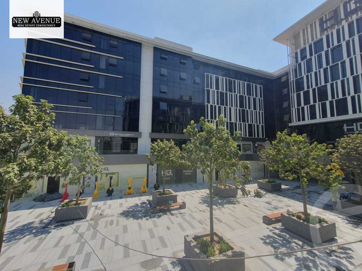 https://aqarmap.com.eg/en/listing/5598431-for-sale-cairo-new-cairo-compounds-hq