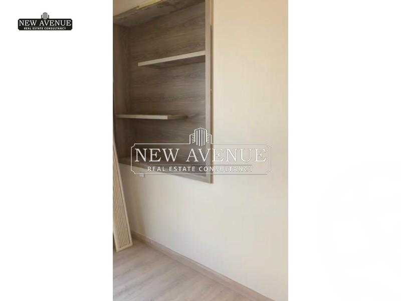 https://aqarmap.com.eg/en/listing/5598811-for-sale-cairo-new-cairo-compounds-ljzy-fyrst-mwl