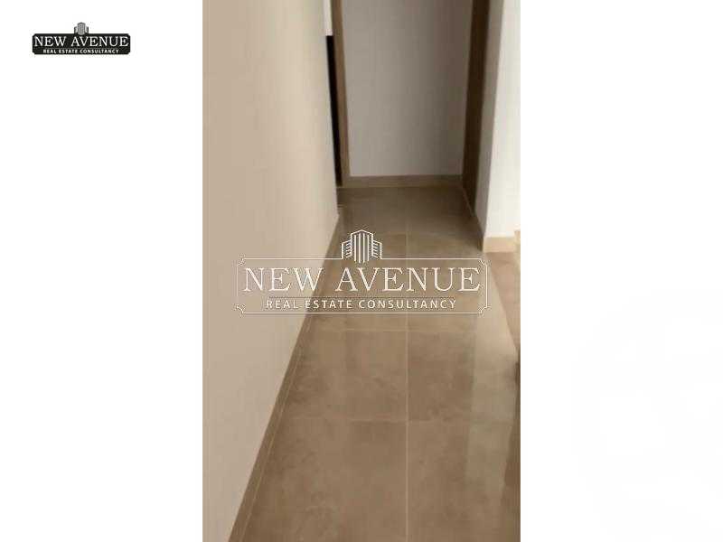 https://aqarmap.com.eg/en/listing/5598831-for-sale-cairo-new-cairo-compounds-mwn-ryzydns-lmrsm-llttwyr