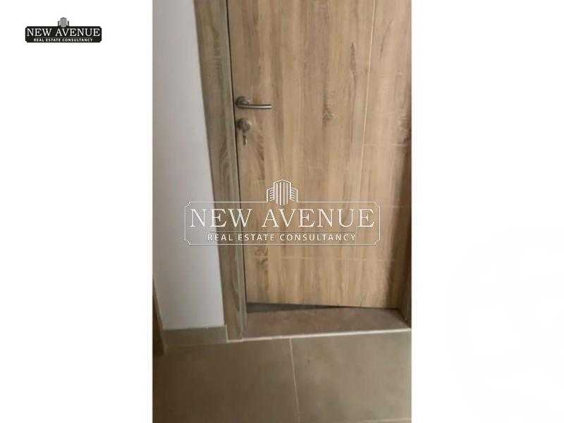 https://aqarmap.com.eg/en/listing/5598831-for-sale-cairo-new-cairo-compounds-mwn-ryzydns-lmrsm-llttwyr