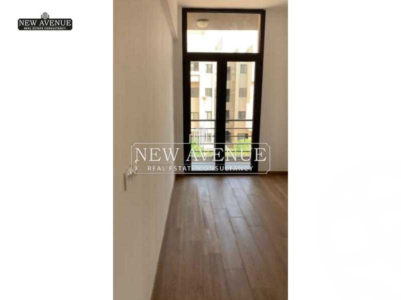 https://aqarmap.com.eg/ar/listing/5598840-for-sale-cairo-6th-of-october-hadaeq-october-kmbwnd-fy-hdyq-ktwbr-o-west-tulwa-o-west