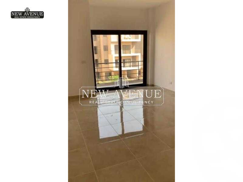 https://aqarmap.com.eg/ar/listing/5598840-for-sale-cairo-6th-of-october-hadaeq-october-kmbwnd-fy-hdyq-ktwbr-o-west-tulwa-o-west