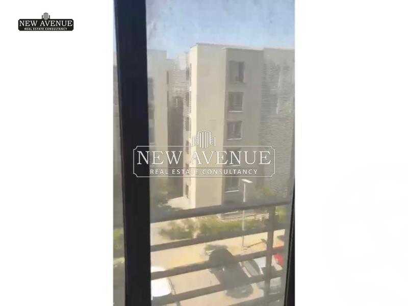 https://aqarmap.com.eg/en/listing/5598859-for-sale-cairo-new-cairo-compounds-blm-hylz-nyw-kyrw