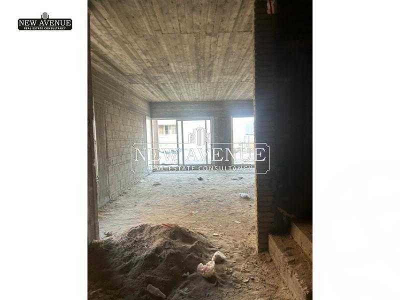 https://aqarmap.com.eg/en/listing/5598912-for-sale-cairo-new-cairo-compounds-blm-hylz-nyw-kyrw