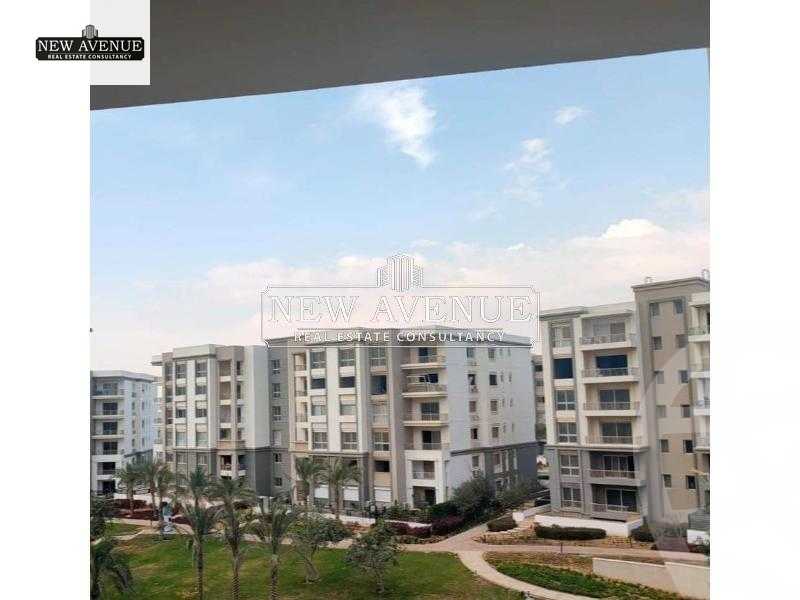https://aqarmap.com.eg/en/listing/5598976-for-sale-cairo-new-cairo-compounds-hyde-park-centre-ville-hyde-park