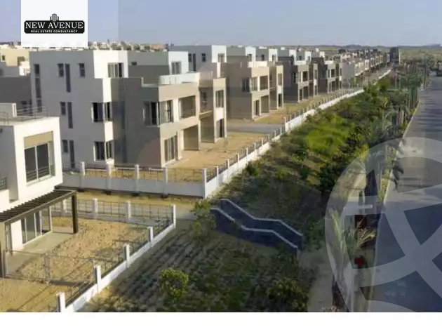 https://aqarmap.com.eg/en/listing/5599237-for-sale-cairo-new-cairo-compounds-blm-hylz-nyw-kyrw