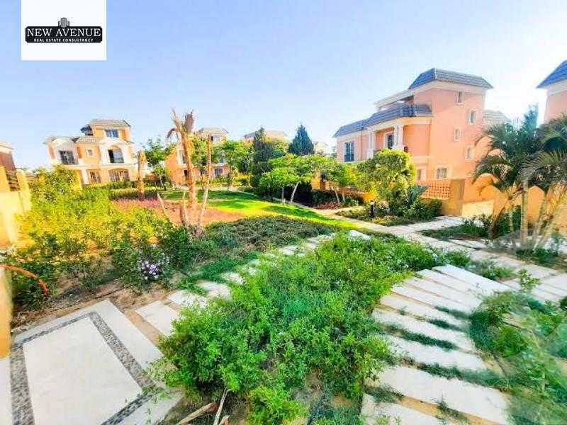 https://aqarmap.com.eg/en/listing/5602777-for-sale-cairo-new-cairo-compounds-mountain-view-hyde-park