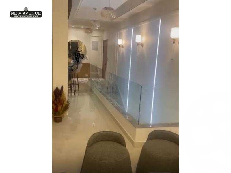 https://aqarmap.com.eg/ar/listing/5605615-for-sale-cairo-new-cairo-compounds-hyde-park-centre-ville-hyde-park