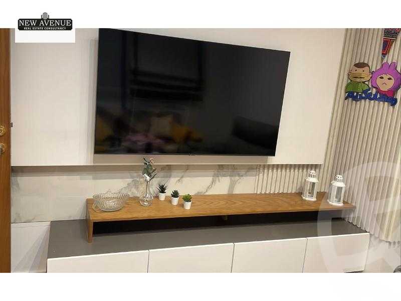 https://aqarmap.com.eg/ar/listing/5605615-for-sale-cairo-new-cairo-compounds-hyde-park-centre-ville-hyde-park