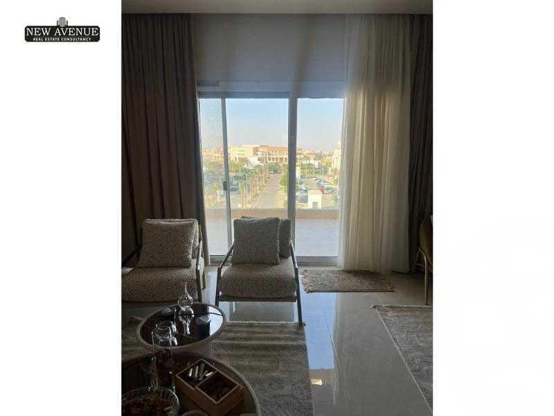 https://aqarmap.com.eg/ar/listing/5605615-for-sale-cairo-new-cairo-compounds-hyde-park-centre-ville-hyde-park