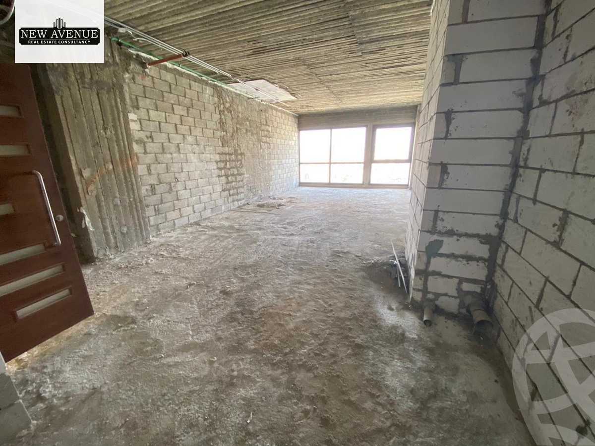 https://aqarmap.com.eg/en/listing/5607299-for-sale-cairo-new-cairo-compounds-mivida-mivida-business-park-emaar