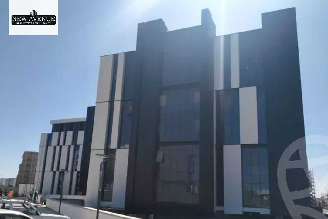 https://aqarmap.com.eg/en/listing/5607340-for-sale-cairo-new-cairo-compounds-hyde-park-business-district