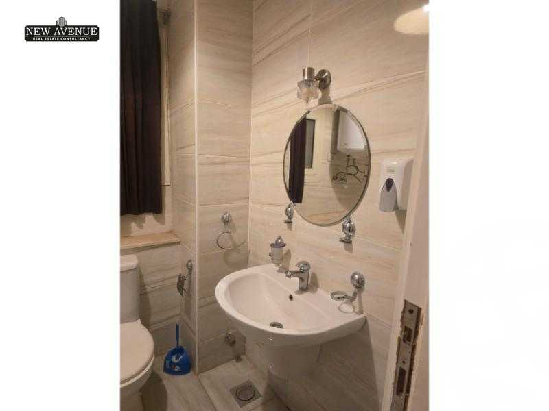 https://aqarmap.com.eg/en/listing/5613431-for-sale-cairo-new-cairo-compounds-kmbwnd-dh-fyldj-blm-hylz