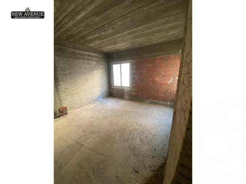 https://aqarmap.com.eg/en/listing/5613660-for-sale-cairo-new-cairo-compounds-blm-hylz-nyw-kyrw