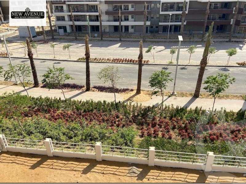 https://aqarmap.com.eg/en/listing/5613660-for-sale-cairo-new-cairo-compounds-blm-hylz-nyw-kyrw