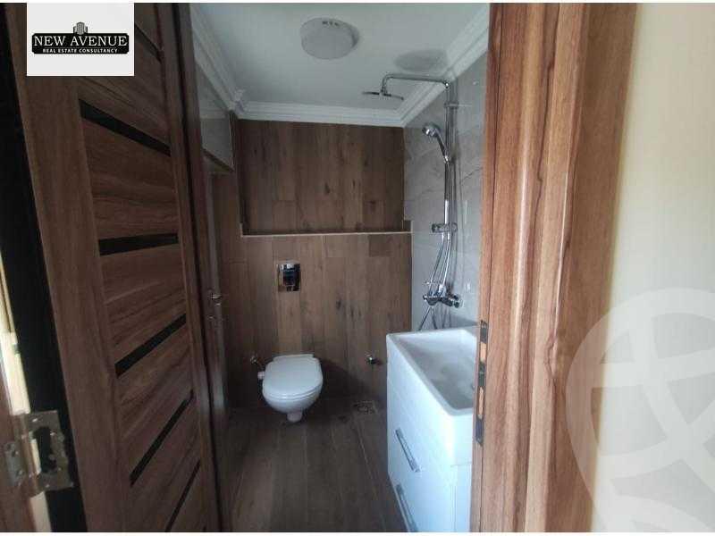 https://aqarmap.com.eg/en/listing/5615004-for-sale-cairo-new-cairo-compounds-layan-residence