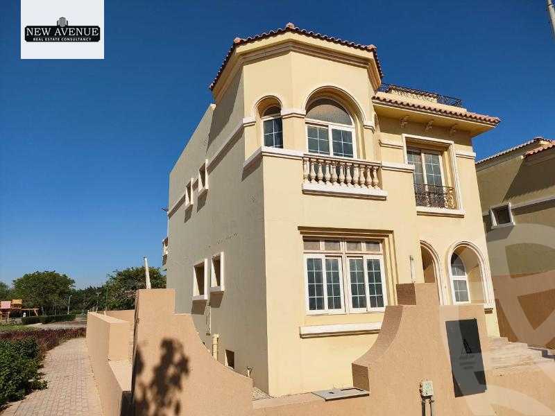 https://aqarmap.com.eg/ar/listing/5626218-for-sale-cairo-new-cairo-compounds-hyde-park