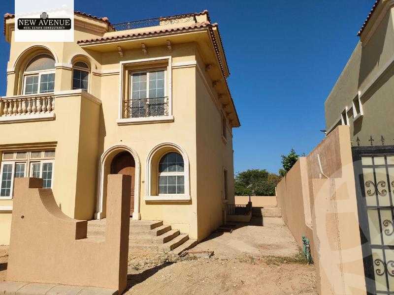 https://aqarmap.com.eg/ar/listing/5626218-for-sale-cairo-new-cairo-compounds-hyde-park