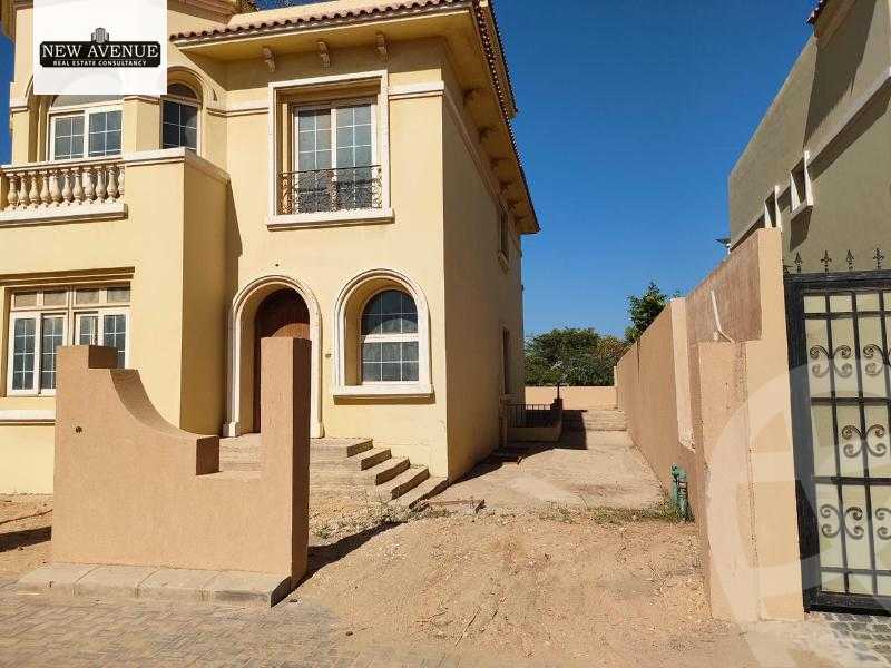 https://aqarmap.com.eg/ar/listing/5626218-for-sale-cairo-new-cairo-compounds-hyde-park