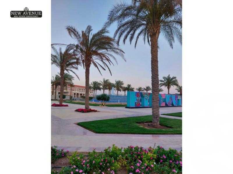 https://aqarmap.com.eg/en/listing/5626239-for-sale-cairo-new-cairo-compounds-hyde-park