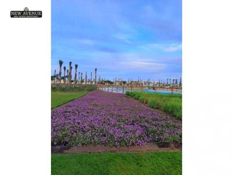 https://aqarmap.com.eg/en/listing/5626239-for-sale-cairo-new-cairo-compounds-hyde-park