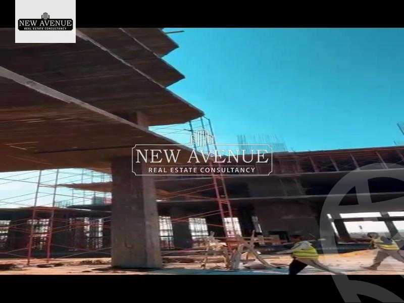 https://aqarmap.com.eg/en/listing/5626567-for-sale-cairo-new-cairo-compounds-tryfywm-byzns-kwmblks-nm-llttwyr