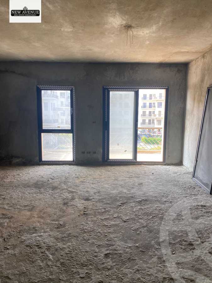https://aqarmap.com.eg/ar/listing/5629762-for-sale-cairo-new-cairo-compounds-eastown-eastown-parks