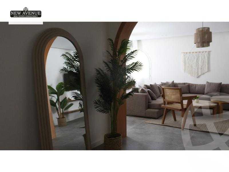 https://aqarmap.com.eg/en/listing/5640572-for-sale-cairo-new-cairo-compounds-hyde-park-centre-ville-hyde-park