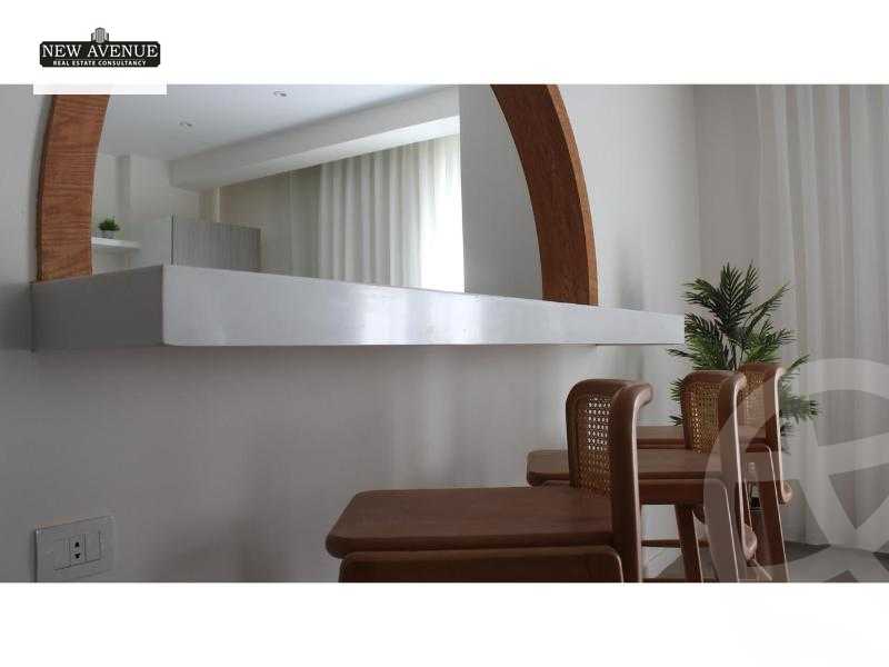 https://aqarmap.com.eg/en/listing/5640572-for-sale-cairo-new-cairo-compounds-hyde-park-centre-ville-hyde-park