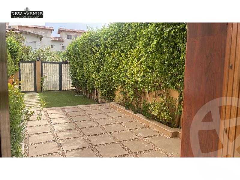 https://aqarmap.com.eg/en/listing/5643129-for-sale-cairo-new-cairo-compounds-hyde-park-centre-ville-hyde-park