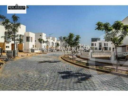 https://aqarmap.com.eg/en/listing/5643388-for-sale-cairo-new-cairo-compounds-villette-kmbwnd-sky-kwndwz-swdyk-villette