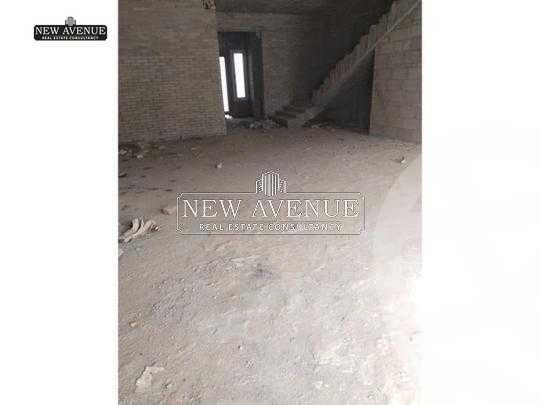 https://aqarmap.com.eg/ar/listing/5644192-for-sale-cairo-new-cairo-compounds-mountain-view-hyde-park