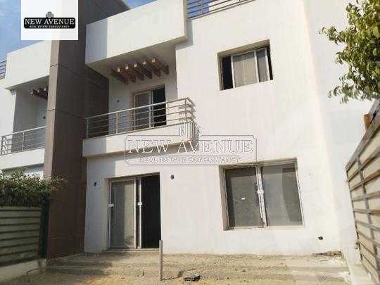 https://aqarmap.com.eg/ar/listing/5644192-for-sale-cairo-new-cairo-compounds-mountain-view-hyde-park