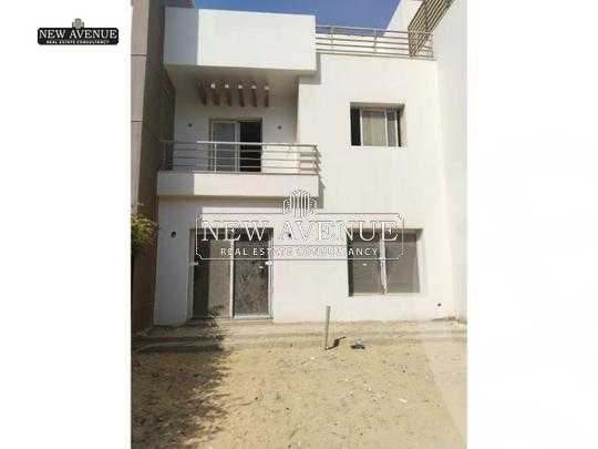https://aqarmap.com.eg/ar/listing/5644192-for-sale-cairo-new-cairo-compounds-mountain-view-hyde-park