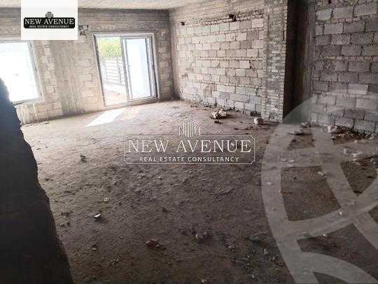 https://aqarmap.com.eg/ar/listing/5644192-for-sale-cairo-new-cairo-compounds-mountain-view-hyde-park