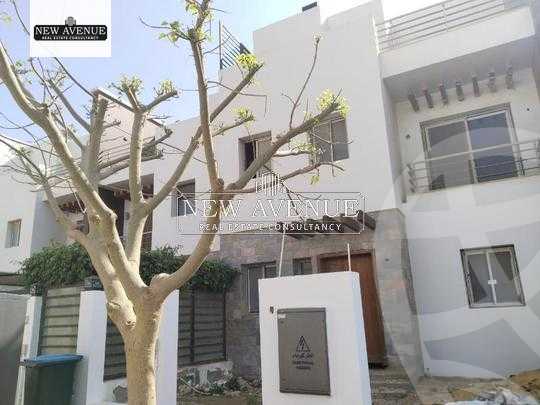 https://aqarmap.com.eg/ar/listing/5644192-for-sale-cairo-new-cairo-compounds-mountain-view-hyde-park