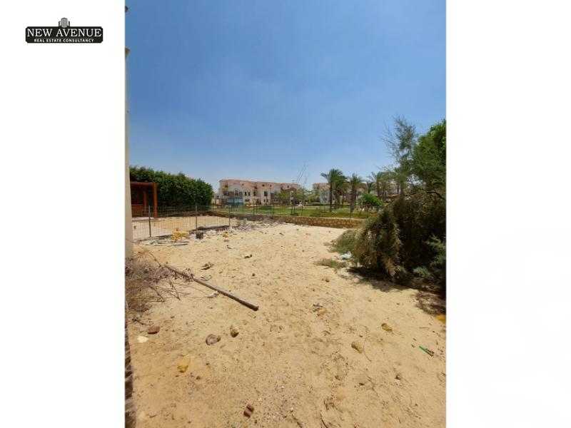 https://aqarmap.com.eg/en/listing/5644261-for-sale-cairo-el-shorouk-compounds-divina-gardens