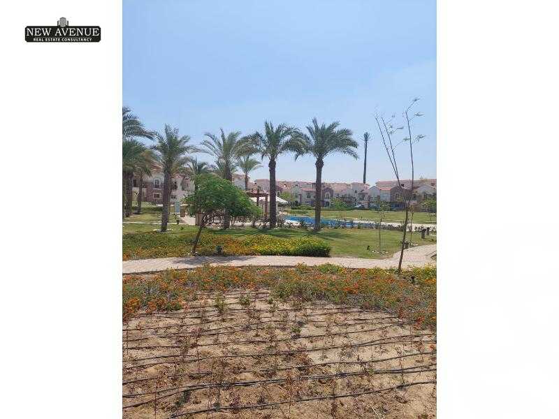 https://aqarmap.com.eg/en/listing/5644261-for-sale-cairo-el-shorouk-compounds-divina-gardens