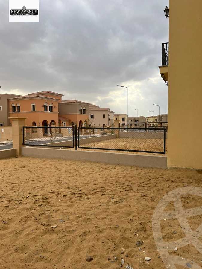 https://aqarmap.com.eg/ar/listing/5644242-for-sale-cairo-new-cairo-compounds-city-gate-city-gate-mall
