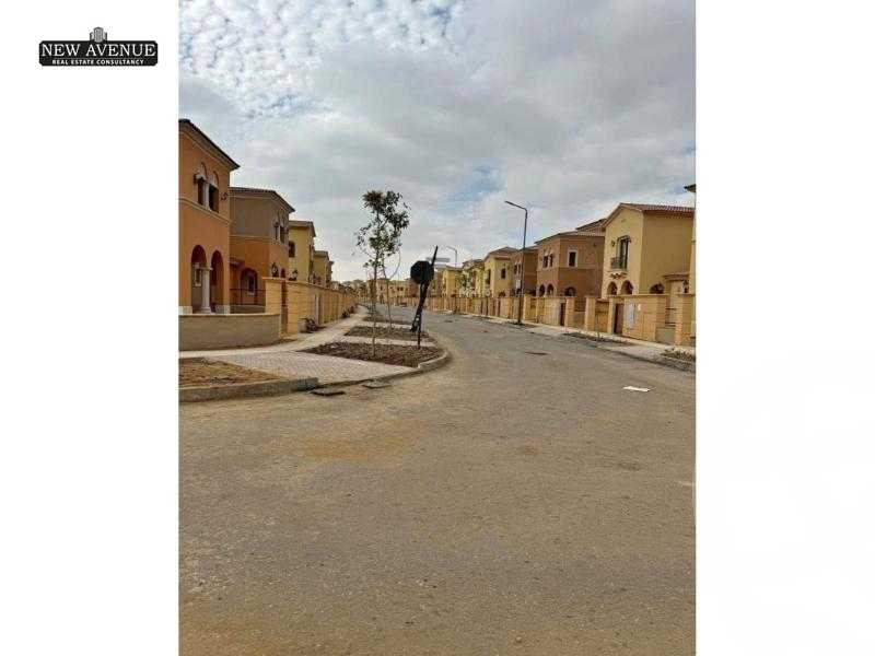 https://aqarmap.com.eg/en/listing/5648506-for-sale-cairo-new-cairo-compounds-city-gate-sapphire-city-gate