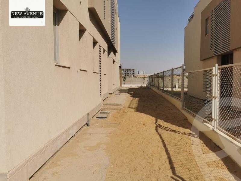 https://aqarmap.com.eg/en/listing/5650247-for-sale-cairo-new-cairo-compounds-blm-hylz-nyw-kyrw
