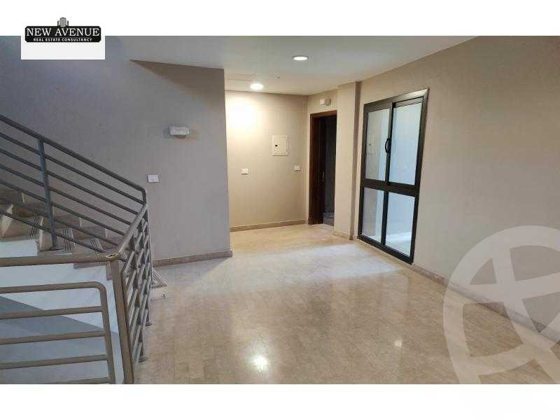 https://aqarmap.com.eg/en/listing/5650730-for-sale-cairo-new-cairo-compounds-villette-kmbwnd-sky-kwndwz-swdyk-villette