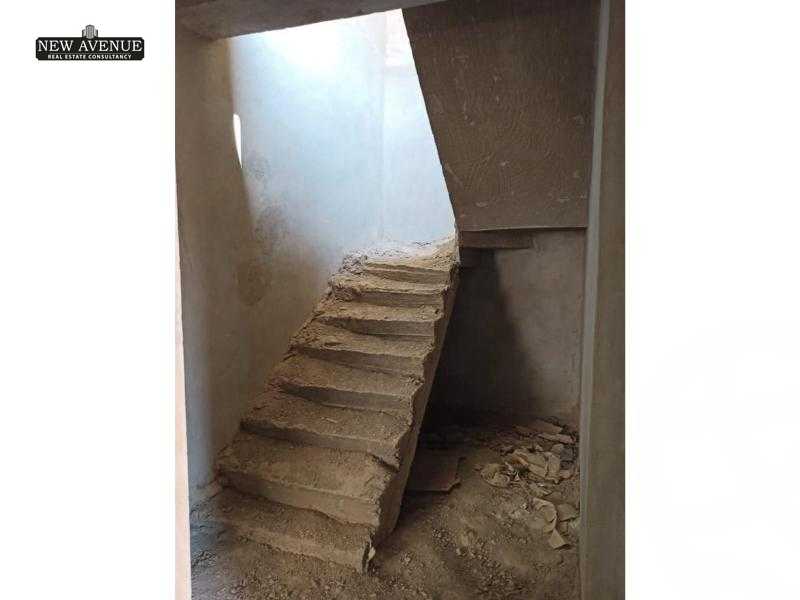 https://aqarmap.com.eg/en/listing/5650799-for-sale-cairo-new-cairo-ganob-el-akadamiya-south-academy-a-zaid-ebn-haretha-st